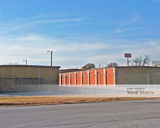 Photo 2 of KO Storage - 2220 Tin Top Road, Weatherford, TX