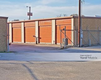 Photo 3 of KO Storage - 2220 Tin Top Road, Weatherford, TX