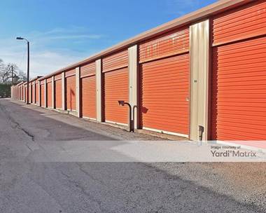 Storage Units for Rent available at 2220 Tin Top Road, Weatherford, TX 76087