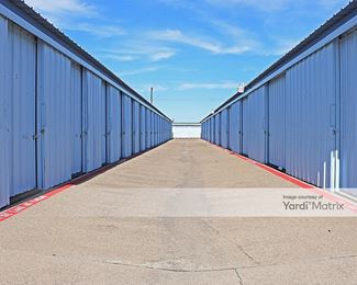 Photo 3 of Crowley Mini Storage - 904 North Crowley Road, Crowley, TX