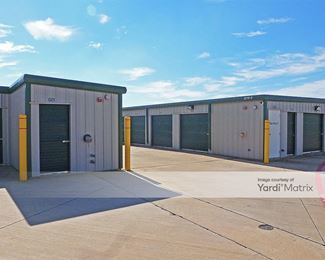 Photo 3 of 1st Choice Stadium Storage - 2713 Ira East Woods Avenue, Grapevine, TX