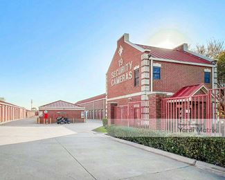 Photo 2 of Public Storage - 5624 Basswood Blvd, Fort Worth, TX