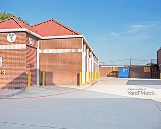 Photo 5 of Public Storage - 5624 Basswood Blvd, Fort Worth, TX