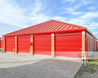 Photo 3 of Public Storage - 6900 Granbury Road, Fort Worth, TX