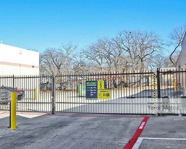Storage Units for Rent available at 4255 South Bowen Road, Arlington, TX 76016