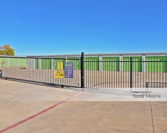 Photo 4 of Extra Space Storage - 213 South Watson Road, Arlington, TX