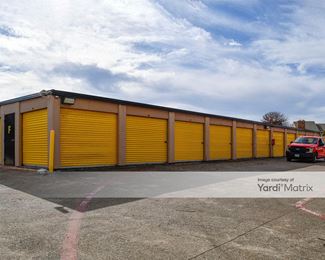Photo 5 of Public Storage - 1601 Harwell Drive, Arlington, TX