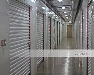 Photo 4 of Extra Space Storage - 2750 North Highway 360, Grand Prairie, TX