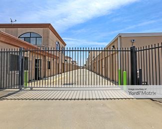 Photo 2 of Extra Space Storage - 3800 Bayou Way, Sacramento, CA