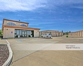 Photo 4 of Extra Space Storage - 3800 Bayou Way, Sacramento, CA