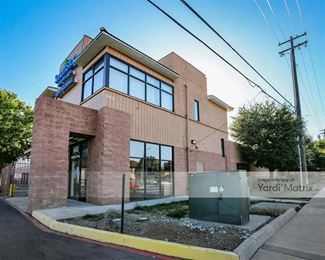 Photo 2 of SmartStop Self Storage - 660 Garden Hwy, Sacramento, CA