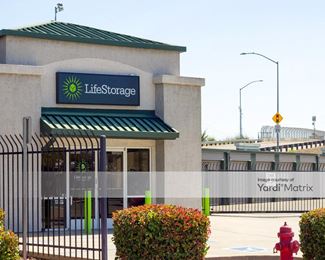 Photo 3 of Extra Space Storage - 1300 El Camino Avenue, Sacramento, CA