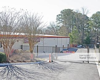 Photo 4 of Public Storage - 3692 Clairmont Road, Atlanta, GA