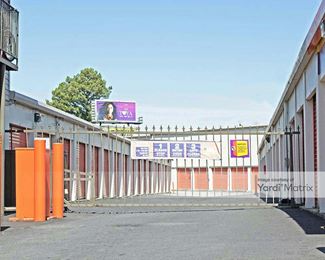 Photo 3 of Public Storage - 2436 Bolton Road NW, Atlanta, GA
