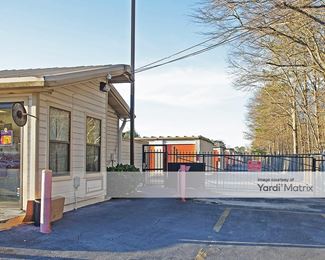 Photo 2 of Public Storage - 3748 Covington Hwy, Decatur, GA