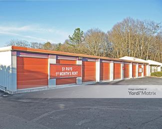 Photo 4 of Public Storage - 3748 Covington Hwy, Decatur, GA