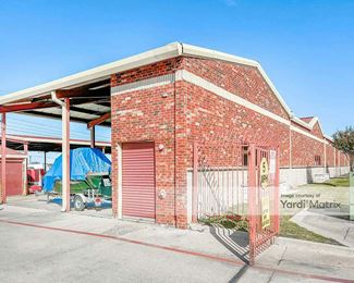 Photo 3 of Public Storage - 5125 Lake Ridge Pkwy, Grand Prairie, TX