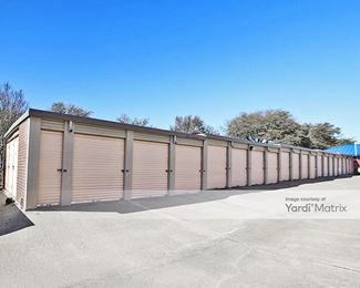 Photo 2 of Extra Space Storage - 1620 East Lamar Blvd, Arlington, TX