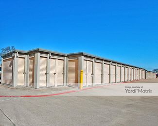Photo 4 of Extra Space Storage - 1620 East Lamar Blvd, Arlington, TX