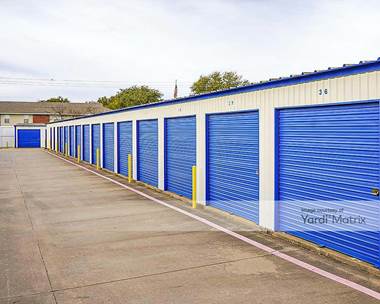 Storage Units for Rent available at 245 NW Newton Drive, Burleson, TX 76028