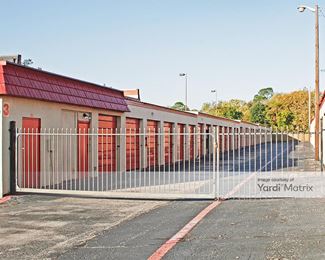 Photo 4 of Fortify Self Storage - 3016 South Cooper Street, Arlington, TX