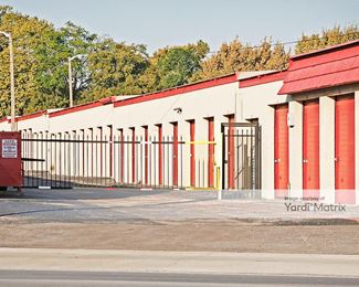 Photo 5 of Fortify Self Storage - 3016 South Cooper Street, Arlington, TX
