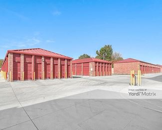 Photo 4 of Public Storage - 3000 South Watson Road, Arlington, TX