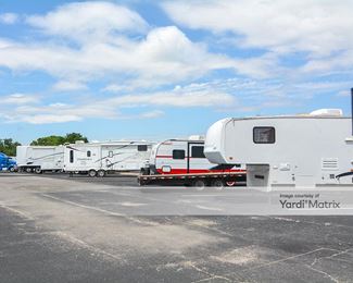 Photo 5 of Storage King USA - 3950 Highway 157 South, Euless, TX
