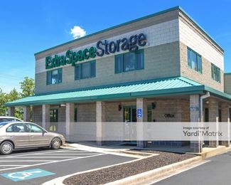 Photo 2 of Extra Space Storage - 7519 Solley Road, Glen Burnie, MD