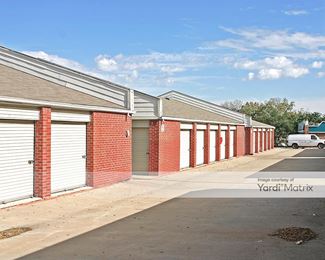 Photo 4 of RightSpace Storage - 10331 Scyene Road, Dallas, TX