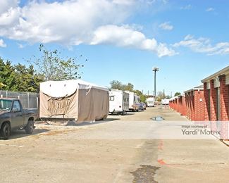 Photo 5 of RightSpace Storage - 10331 Scyene Road, Dallas, TX