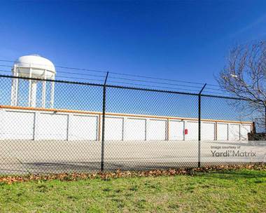 Storage Units for Rent available at 1410 North Duncanville Road, Duncanville, TX 75116