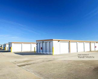 Photo 4 of CubeSmart Self Storage - 1410 North Duncanville Road, Duncanville, TX