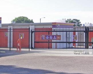 Photo 2 of Public Storage - 5880 66th Street North, St Petersburg, FL