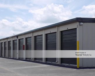 Photo 2 of Extra Space Storage - 2190 Harden Blvd, Lakeland, FL