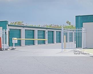 Photo 4 of Extra Space Storage - 4319 Duhme Road, St. Petersburg, FL