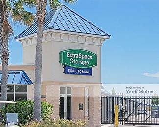 Photo 2 of Public Storage - 2150 25th Street North, St Petersburg, FL