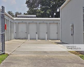 Photo 3 of Lakeside Self Storage - 720 Avenue K SW, Winter Haven, FL