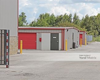 Photo 4 of Storage King USA - 2100 Dundee Road, Winter Haven, FL