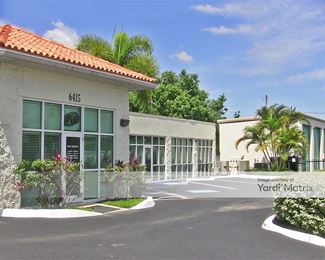 Photo 2 of Super Storage II - 6415 54th Avenue North, St Petersburg, FL