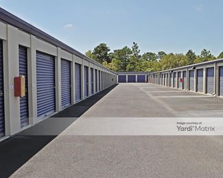 Photo 4 of Midgard Self Storage - 2465 Anderson Snow Road, Spring Hill, FL