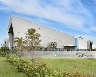 Photo 3 of SmartStop Self Storage - 289 34th Street North, Saint Petersburg, FL