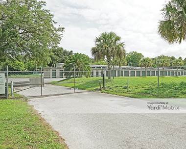 Storage Units for Rent available at 1007 Warehouse Drive, Leesburg, FL 34748
