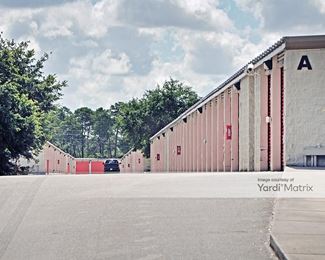 Photo 4 of Public Storage - 3145 North Alafaya Trail, Orlando, FL