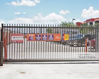 Storage Units for Rent available at 5900 Lakehurst Drive, Orlando, FL 32819