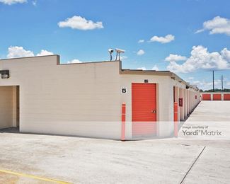 Photo 4 of Public Storage - 5900 Lakehurst Drive, Orlando, FL