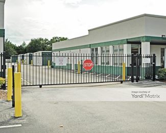 Photo 2 of Lockwood Self Storage - 1700 East Broadway Street, Oviedo, FL