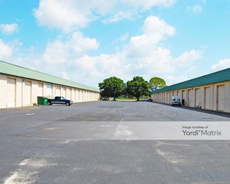 Photo 3 of Clear Bay Business Centers - 6941 Old Nasa Blvd, Melbourne, FL