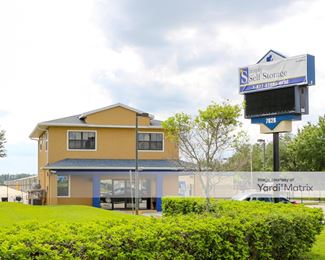 Photo 4 of Public Storage - 7628 Narcoossee Road, Orlando, FL