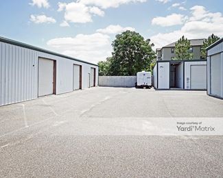 Photo 4 of Allstor Self Storage - 845 Teague Trail, Lady Lake, FL